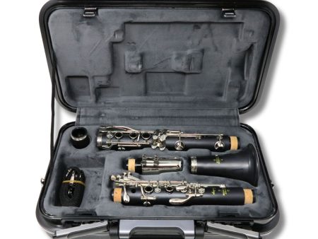 Pre-Owned Buffet Bb Clarinet with Case Supply